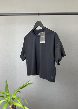 Женская кроп футболка under armour оригинал.