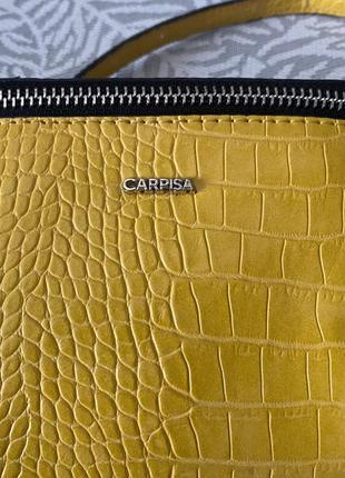 Жовта сумка-бананка carpisa