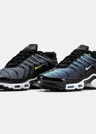 Мужские демисезонные спортивные кроссовки nike tn plus