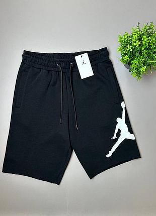 Черные мужские спортивные шорты jordan