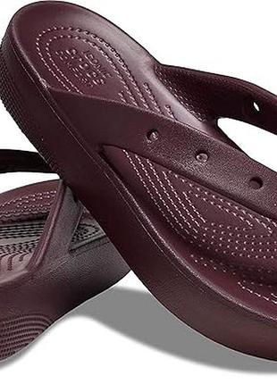 Crocs кроксы шлепки на платформе вьетнамки шлепанцы флипы classic platform flip flop dark cherry