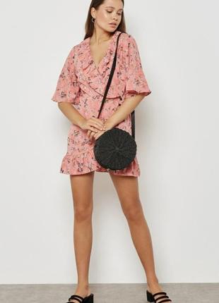 Платье сарафан на запах в цветочный принт topshop