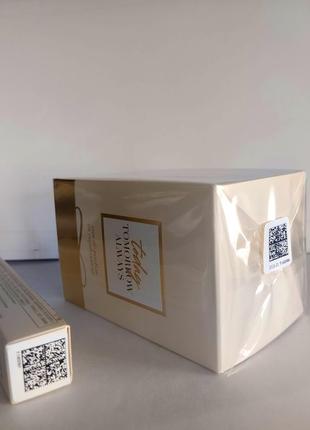 Подарунковий набір avon today для неї  в коробці.4 фото