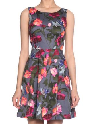 Karen millen дорогостоящее s-m цветочное платье из последней коллекции на подкладке от английского диз