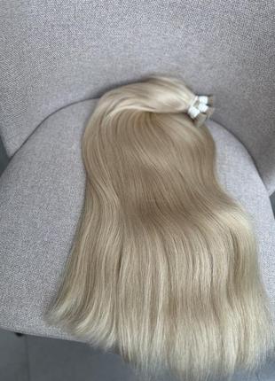 Натуральные белые волосы для наращивания 60 см