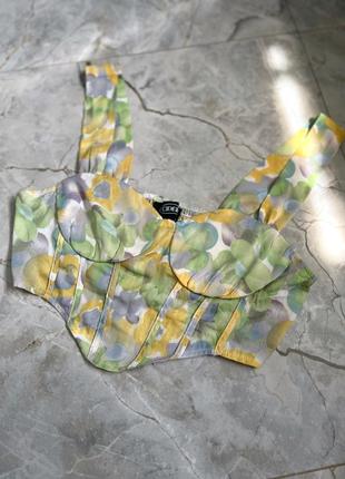 Літній топ в корсетному стилі