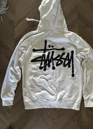 Кофта капишонка