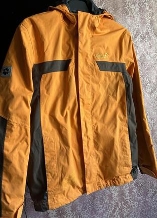 Мембранна куртка jack wolfskin
