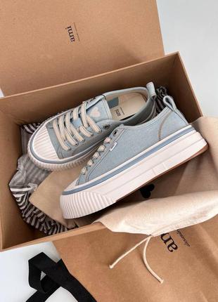 Кросівки в стилі ami блакитні джинс на товстій підошві2 фото