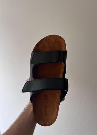 Кожаные тапочки 44р