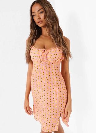 Сукня літня гарна в квітковий принт boohoo