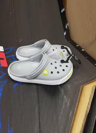 Крокс крокбэнд ii клог детские серые crocs crocband ii clogkids light grey/volt green