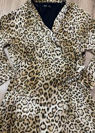 Леопардовый комбинезон с шортами2 фото