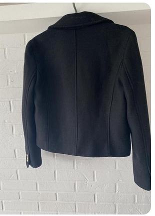 Zarа двубортне вкорочене шерстяне пальто