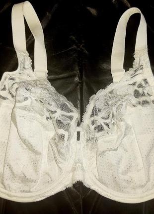 Мегаудобный базовый бюстгальтер с мягкой чашкой для пышной груди большой размер