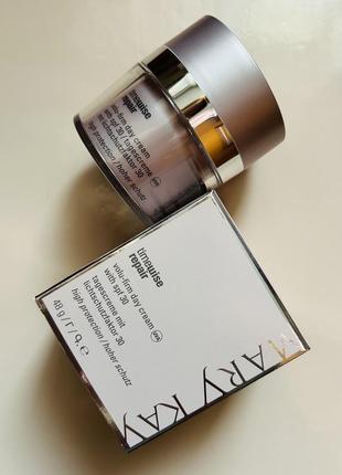 Денний крем spf 30 високий рівень захисту timewise repair