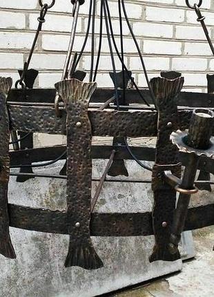 Люстра ручной ковки в средневековом стиле в ретро стиле
