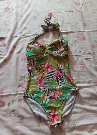 Купальник цільний