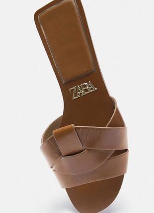 ✅в наличии zara✅ кожаные сандалии на невысокой подошве с перекрещенными ремешками