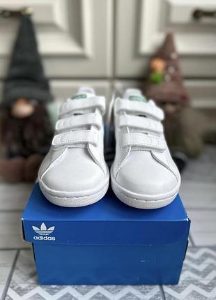Дитячі кросівки на липучках adidas stan smith оригінал — ціна 1200