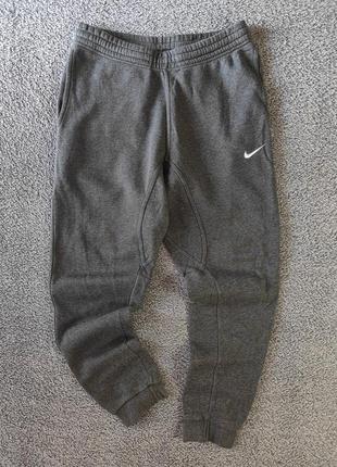 Спортивні штани nike monarch sportswear White fleece pants
оригінал