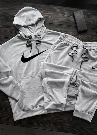 Спортивные костюмы nike!3 фото