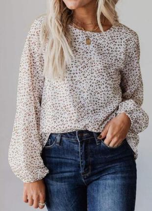 Летняя блуза из вискозы