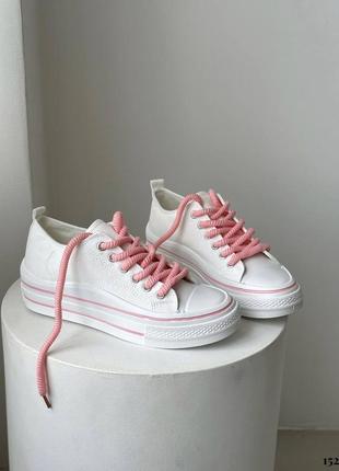Белые кеды на платформе с розовыми шнурками1 фото