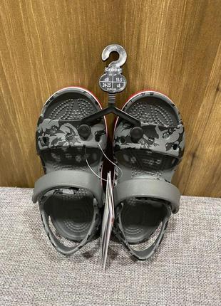 Крокс сандалі сірі дитячі crocs bayaband kids printed sandal slate grey3 фото