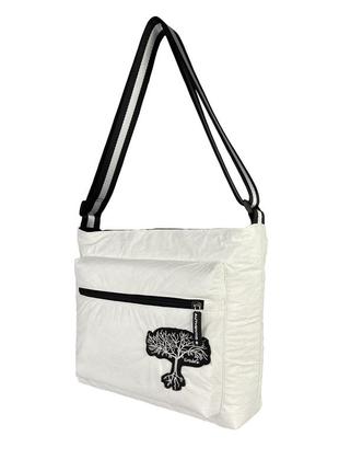 Жіноча сумка кросбоді з тайвеку, біла сумочка на плече, через плече