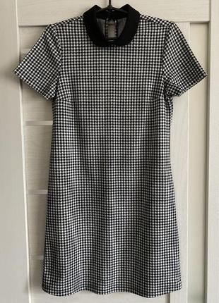 Элегантное стильное платье