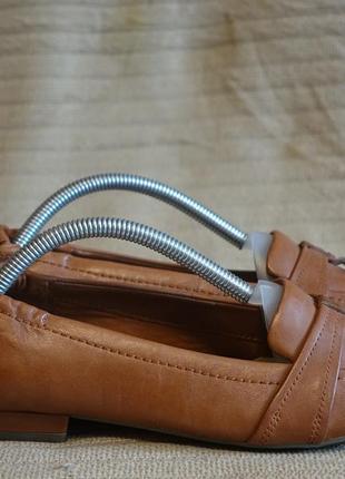 Мягкие изящные кожаные лоферы цвета молочного шоколада clarks narrative англия 5 1/2 р.