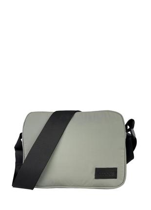 Стильна сумка через плече жіноча, міні-сумочка кросбоді оливкова, текстильна, легка на кожен день