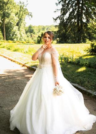 Сукня весільна