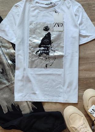 Футболка зі сріблом  zara розмір m оригінал