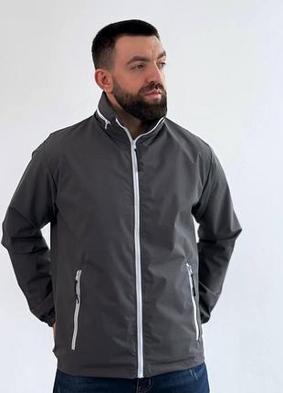 Вітровка чоловіча з капюшоном у комірі