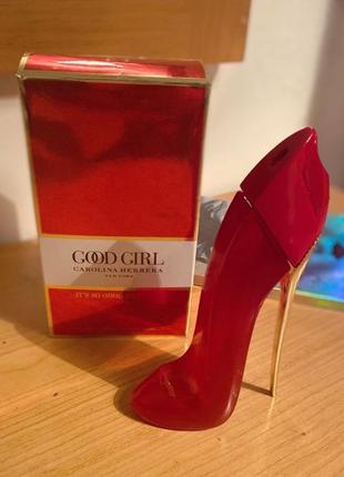 Carolina herrera good girl red