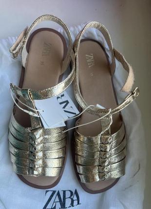 Zara 34 нові босоніжки