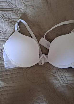 Бюстгальтер