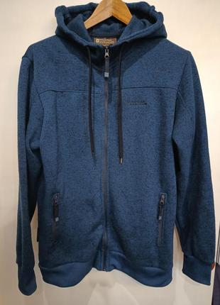 Спортивная кофта mountain