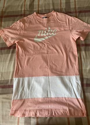 Сукня від бренду nike original s-m