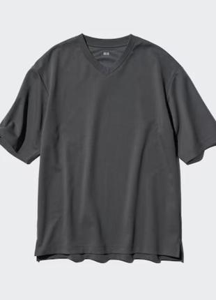 Футболка uniqlo