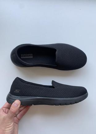 Кроссовки skechers