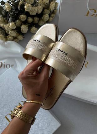 Женские шлепанцы в стиле chr dior топ качество 🥑