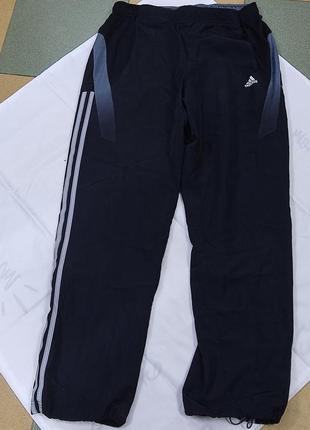 Спортивные штаны adidas