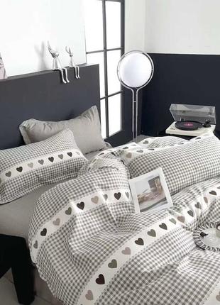 Постільна білизна з сердечками в клітинку