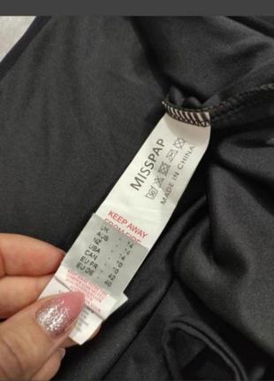 Классный цельный купальник