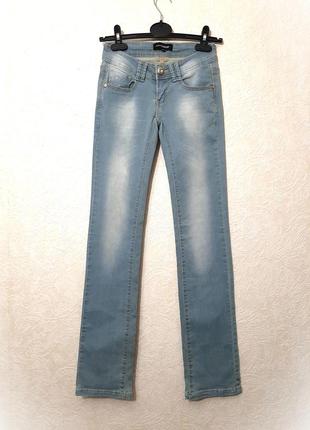 Chicoree брендовые джинсы голубые прямые трубы женские 42-44