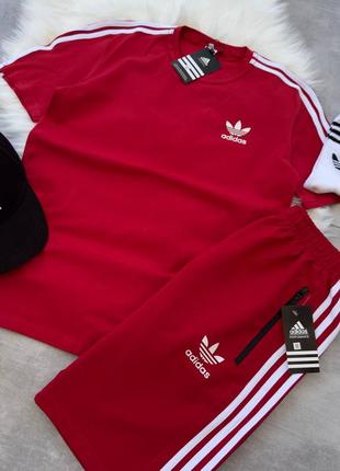 Набор adidas 5 в 1: футболка-шорты-кепка-носочки 2 пары
