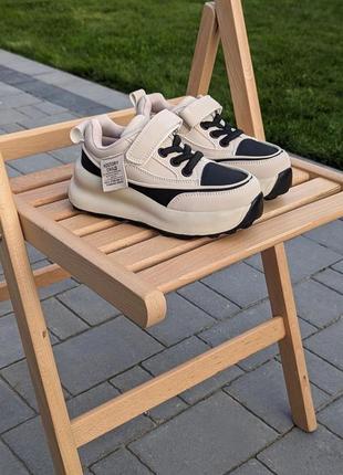 Кроссовки для девочки чёрные и бежевые от jong golf